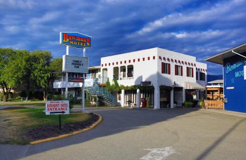 Okanagan-Similkameen Hotel | Bowmont Motel