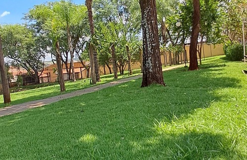Ribeirao Preto Condo | Ideal condominium house in Agrishou fair. Total security and easy access. Noble.