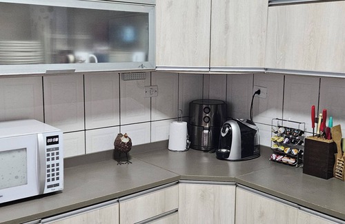 Mongagua House | Cozy house in Mongaguá, with air conditioning, perfect for families.