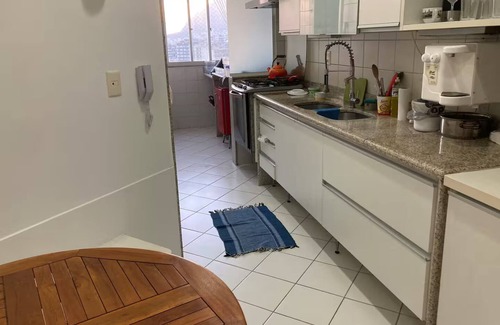 Zona Sul Apartment | Apartment in Jardim Botânico - safe neighborhood and view of the lake with sunset