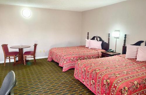 Big Spring Hotel | Bradbury Inn