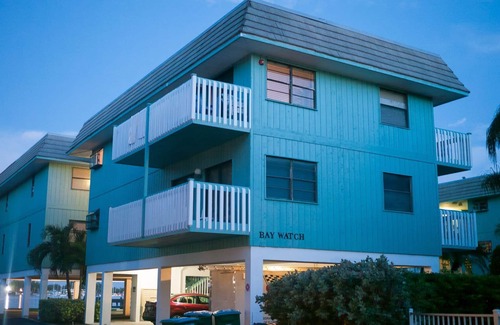 Bradenton Beach Condo | Bradenton Beach FL, Waterfront Condo, Newly Renovated, 2 bed/2 bath, 2nd Story