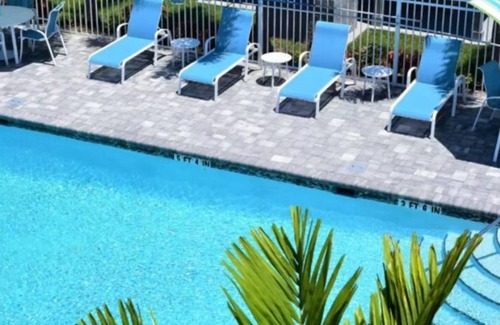 Bayshore Gardens House | BRADENTON! SUPERCHARGE YOUR FUN! ENJOY,ENJOY!