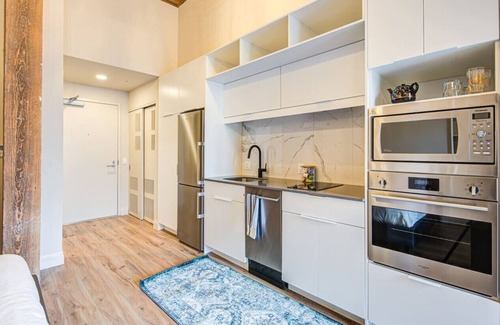 Stratford Apartment | Bradshaw Lofts: The Belfast