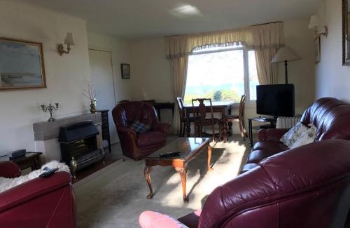 Isle of Jura House | Braeside Craighouse Jura