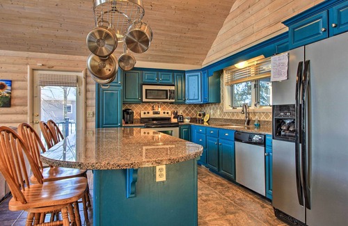 Brainerd Cabin | Brainerd Cabin on Camp Lake w/Boat Slip & Dock!