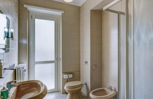 Cavoretto Apartment | Bramante House - Intero Trilocale vicino alla Metro