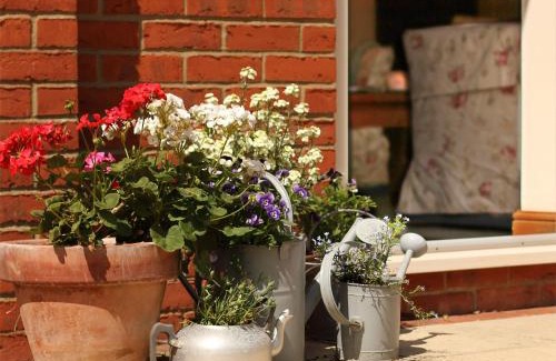 Louth House | Bramble cottage at Waingrove Farm