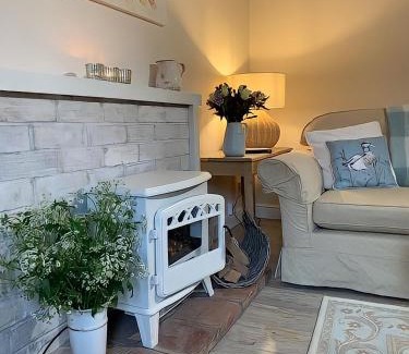 Louth House | Bramble cottage at Waingrove Farm