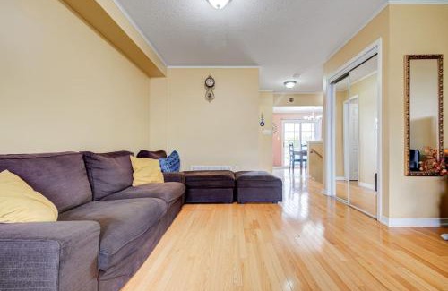 Brampton House | Brampton Retreat - Quiet 2BR Residential Area