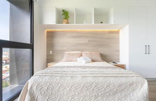 Barrio Escalante Apartment | Brand new 1 bed loft with spectacular city view
