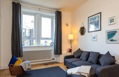 Gifford Apartment | Brand New 1 Bedroom Apartment right beside Arthur's seat