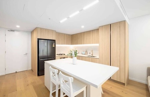 West End Apartment | Brand new 1BR Apt in Central West End