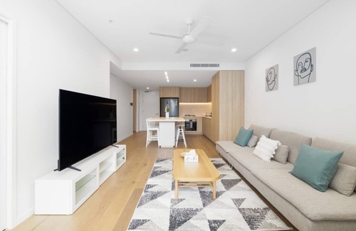 West End Apartment | Brand new 1BR Apt in Central West End