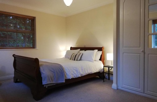 Newbury Apartment | Brand New 2 bed in one of Newbury oldest buildings