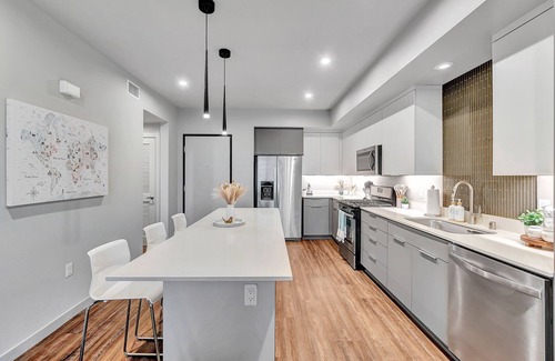 Tustin Apartment | BRAND NEW! 2BR Apt near Disney and SNA! Pool & Gymn