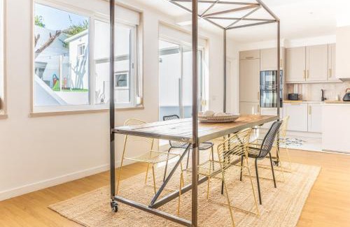 Cacilhas Apartment | Brand New! 3-bedroom Apartment with Private Sunny Patio in Cacilhas!