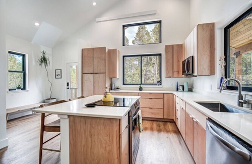 Fairplay House | Brand‑New 3BR Mountain Home w/Stargazing Deck + 1‑Acre Privacy