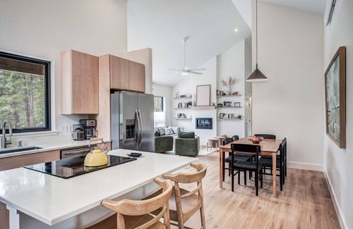 Fairplay House | Brand‑New 3BR Mountain Home w/Stargazing Deck + 1‑Acre Privacy