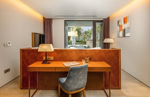 Dien Ban Villa | Brand New 5 BDR Pool Villa in 5 Star Resort| Beach