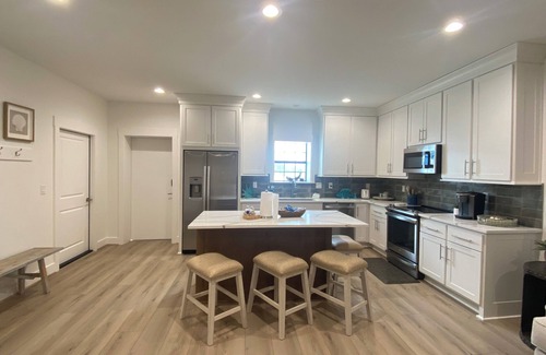 Port O Connor House | Brand new barndo with large boat barn, game room and outdoor entertaining space