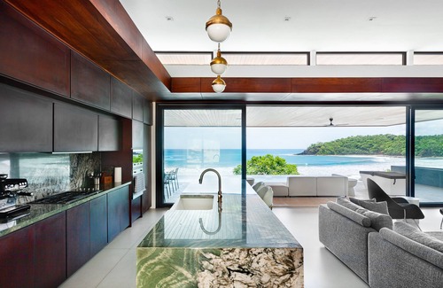 San Juan del Sur House | Brand New Beach front 5 bedroom house steps from the beach