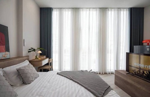 Tan Binh Apartment | Brand New Beautiful Apt Near Airport