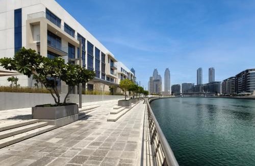 Al Safa Apartment | Brand new Canal Residence complex 1 BD Apt