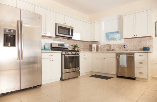 Puntas House | Brand New, Centrally Located with beach access to the best beaches in Rincon!