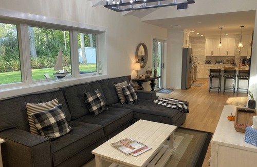 Mattituck House | Brand New Charming Beach House