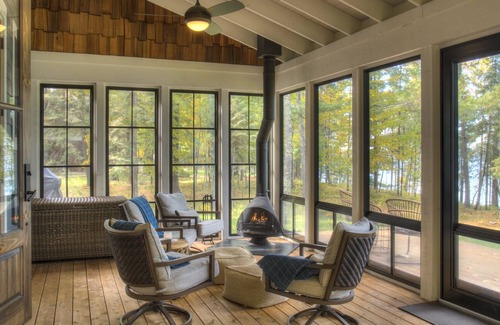 Hackensack House | Brand New Coastal Style Lakehouse TEN MILE LAKE