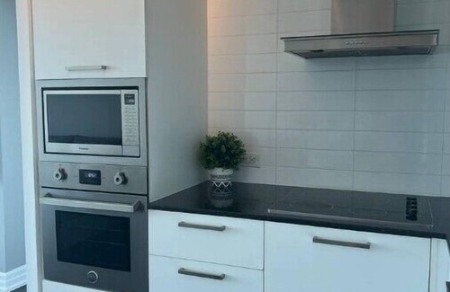Downtown Toronto Condo | Brand New Condo Downtown Toronto beside CN Tower