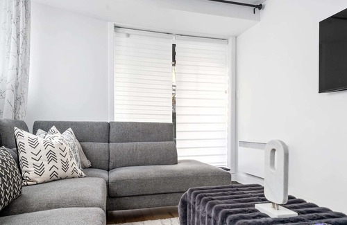 Sainte-Marie Condo | Brand New Contemporary 2-bedroom Apartment