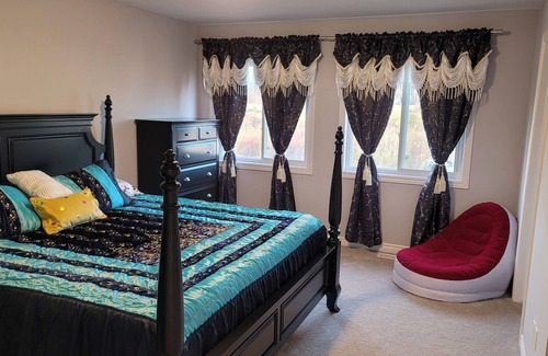 Welland House | Brand new Corner 3BR 2.5WR Townhouse.