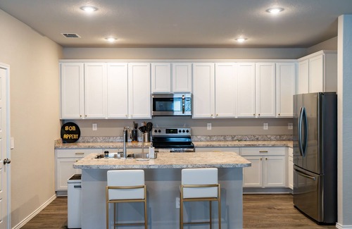 Wetmore House | Brand New Cozy home near RAFB - 86" TV w/game system, grill, and more