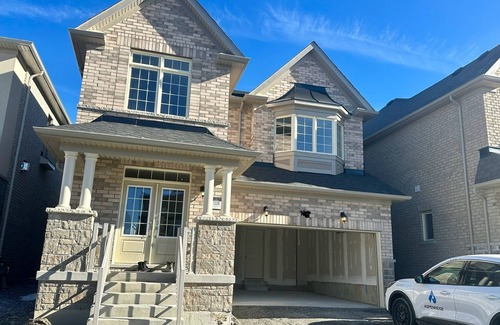 East Gwillimbury House | Brand new entire spacious house