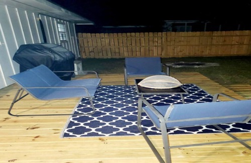 Mobile Apartment | Brand New Garage Apt Separate from Main House