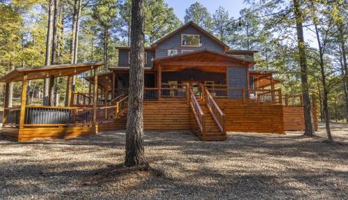 Pickens House | Brand New Hidden Haven Lodge 4 Bdrm,5 and half Bth, Huge outdoor area, Hot tub