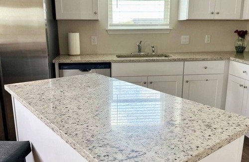 Southside House | Brand NEW Home family friendly near Lackland, Sea World and Downtown