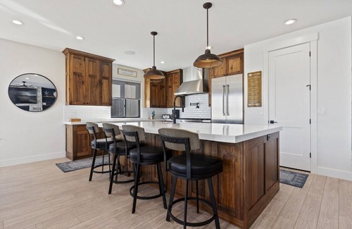 Ogden House | Brand New Home w/Lake Views and 5 bedrooms!