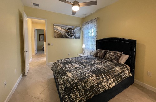 Gateway House | Brand-new, Huge, Beautiful Ranch Home - 3 Bed 3 Bath in Gated Community