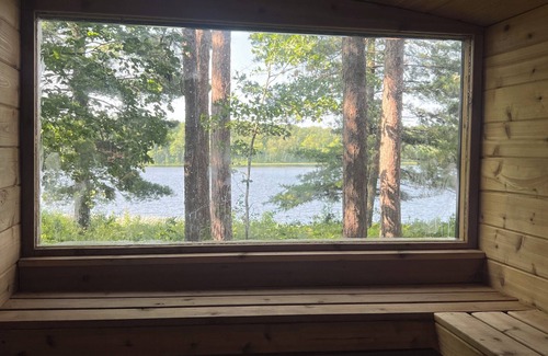 Deerwood Cabin | Brand new lake house on private lake