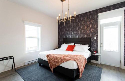 Mile End Apartment | Brand New Light filled Mile End Flat by Denstays