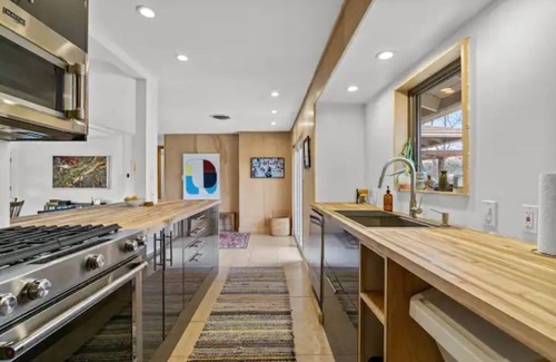 St. Edwards House | *Brand New Listing—Walkable to South Congress*
