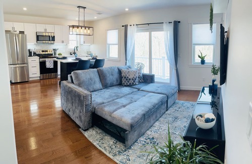 Vineyard Haven Apartment | Brand new! Lovely apartment-Vineyard Haven