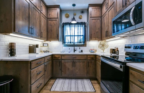 San Angelo House | Brand New! Luxe Haven/2 BR-2.5BA