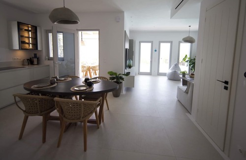 Ampelas Villa | Brand-New Luxurious Private Seafront Villa with Private Pool right on the sea