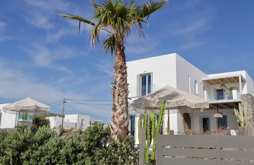 Ampelas Villa | Brand-New Luxurious Private Seafront Villa with Private Pool right on the sea