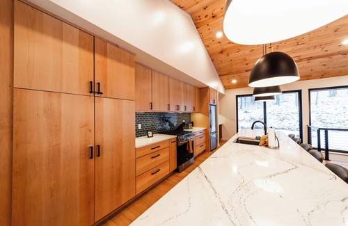 Davis Cabin | Brand new, luxury cabin in the mountains