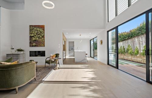Remuera House | Brand-new Luxury in Remuera